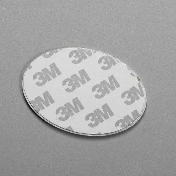 Autocollant en métal avec logo