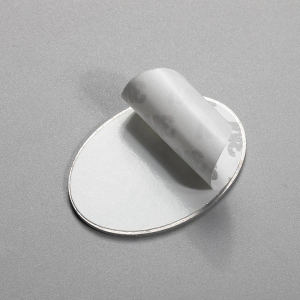 Autocollant en métal avec logo