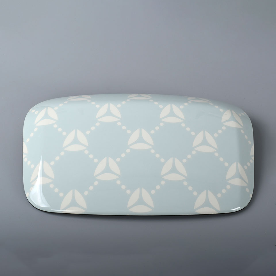 En décoration de moisissure sur les pièces d'injection en plastique