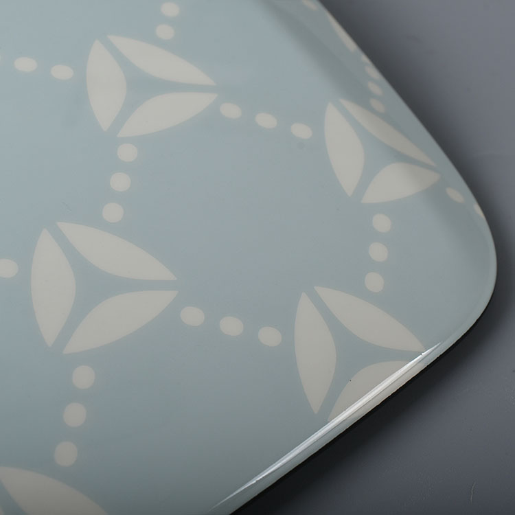 En décoration de moisissure sur les pièces d'injection en plastique