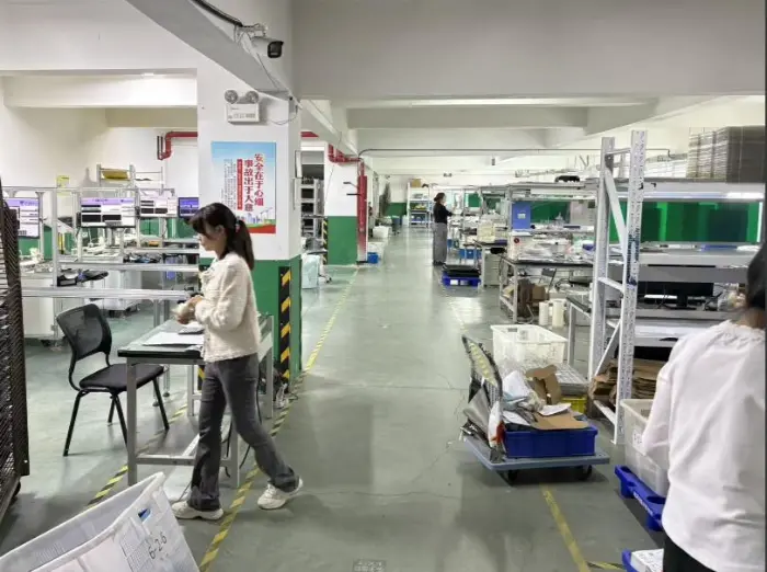 Mise à niveau de l'équipement d'atelier et mise à jour du projet de transformation Lean