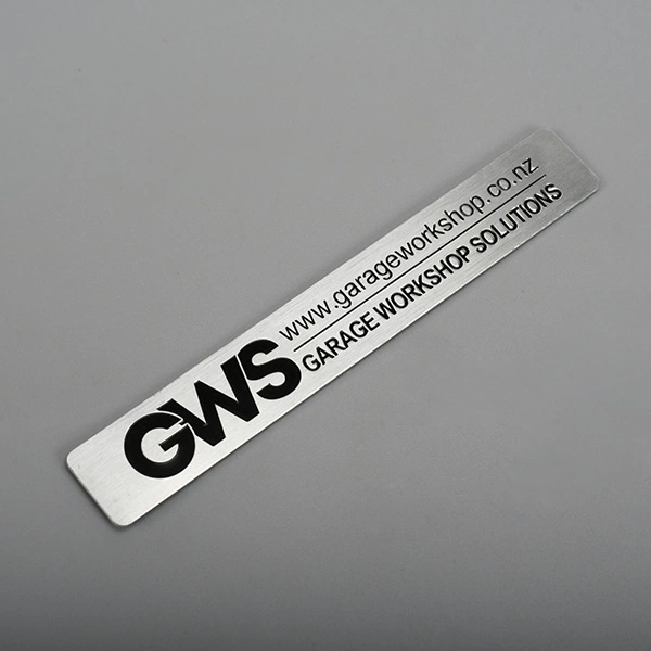 Étiquette en aluminium de badge en métal