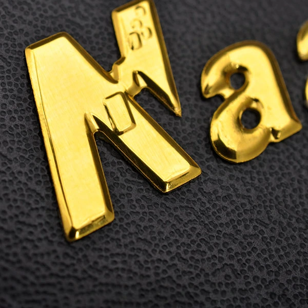 Autocollant doux adhésif 3D