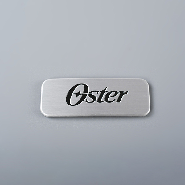 Logo gravé en métal Tags