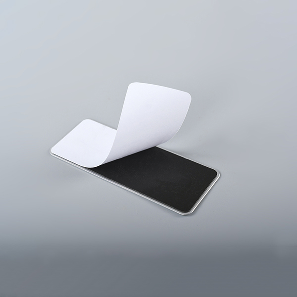 Plaque signalétique en aluminium anodisé