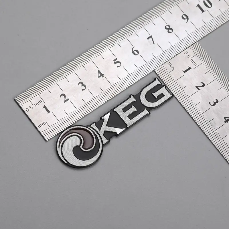 Étiquette en aluminium 3D