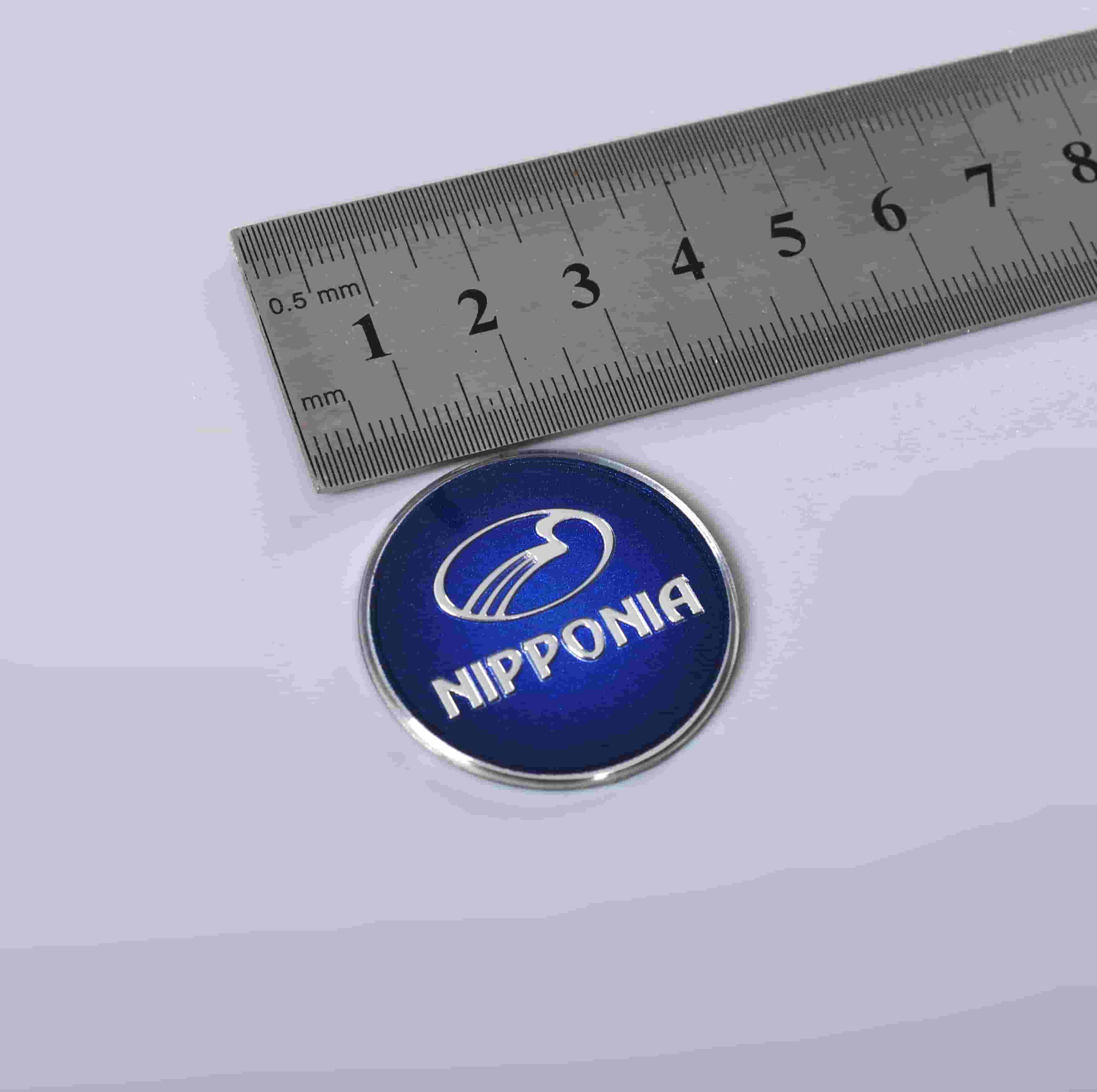 Emblème en plastique du logo 3D de gaufrage