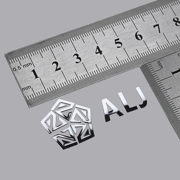 Étiquette adhésive en nickel électrolytique