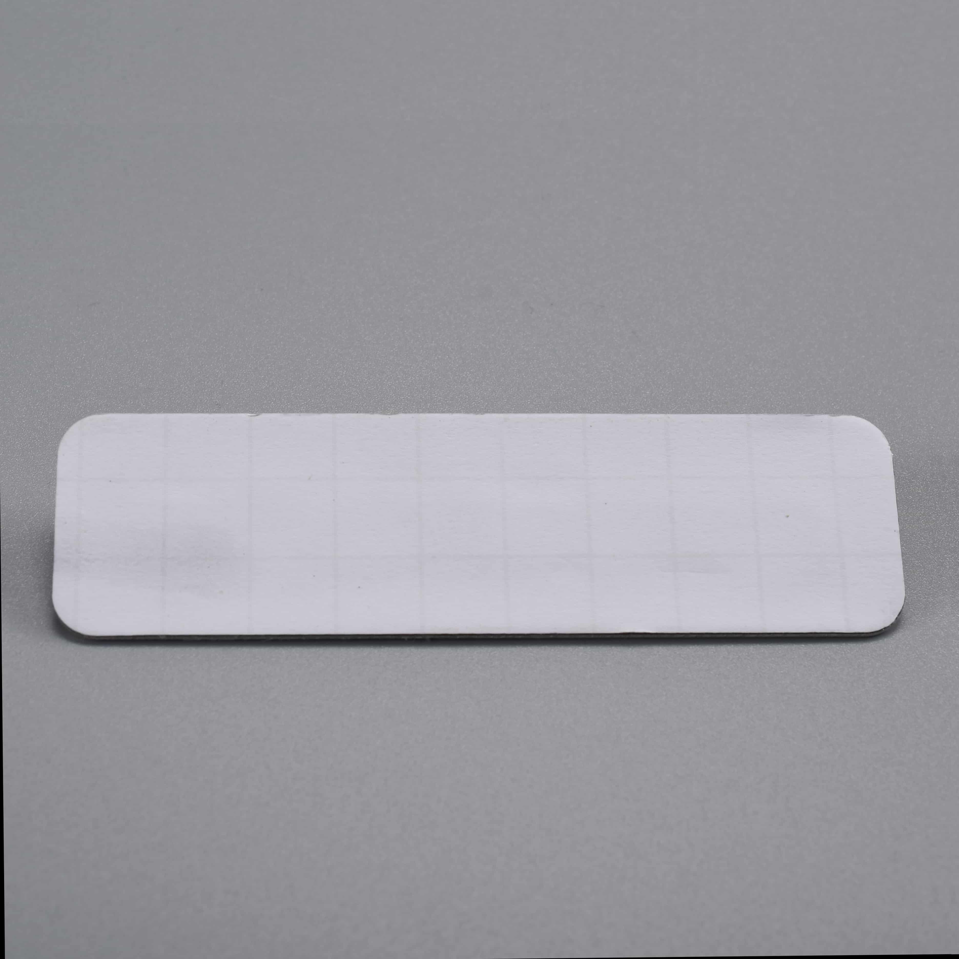 Étiquette d'équipement en aluminium