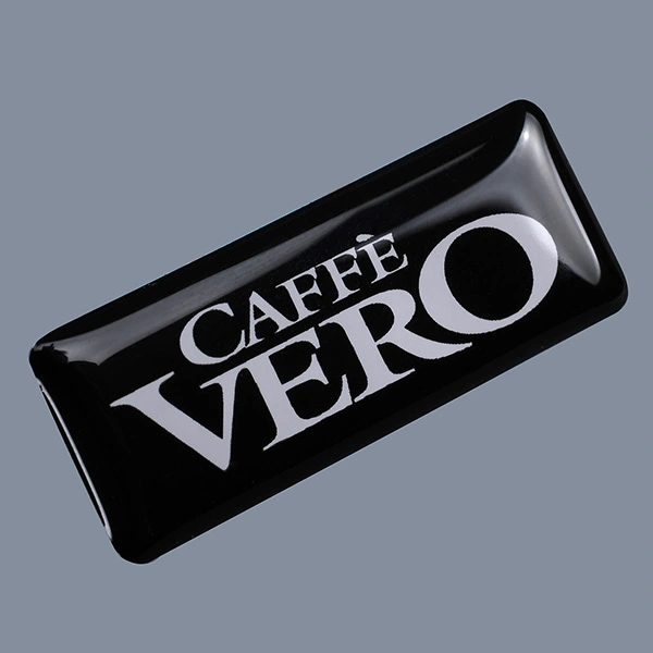 Autocollant en résine époxy de marque