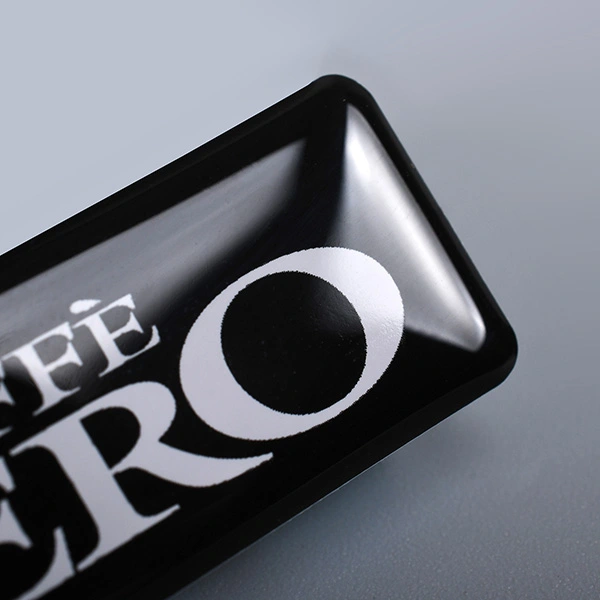 Autocollant en résine époxy de marque