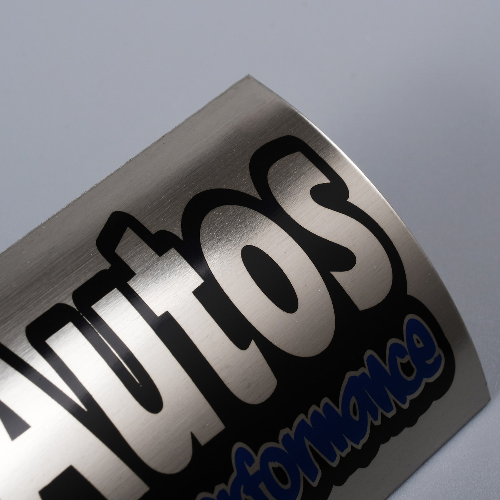 Autocollants d'étiquettes en métal imprimés en aluminium