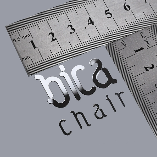 Autocollant de logo en nickel pour machine