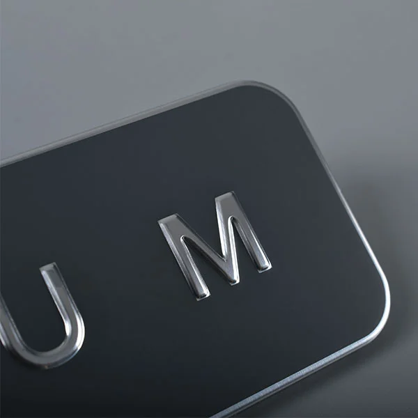 Étiquette de nom de plaque signalétique gravée