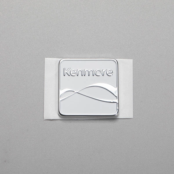 Étiquette de logo en aluminium