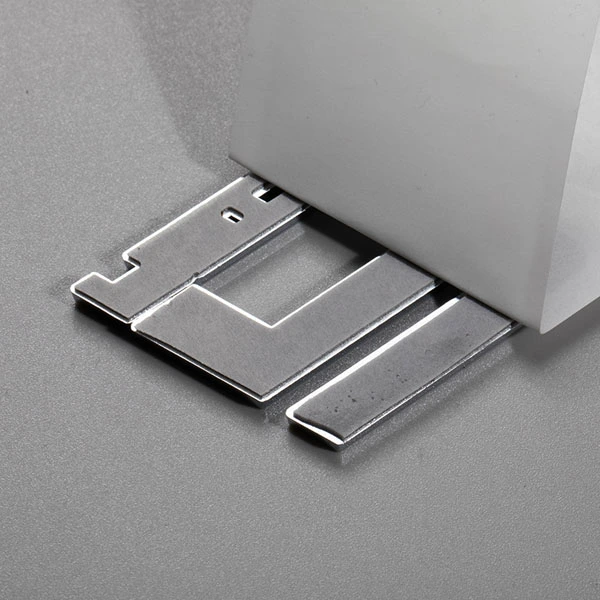 Autocollant avec logo ABS