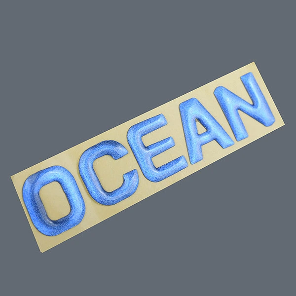 Autocollant époxy en résine avec logo