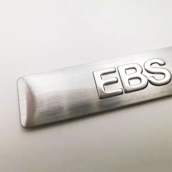 Plaque signalétique en métal Logo en aluminium