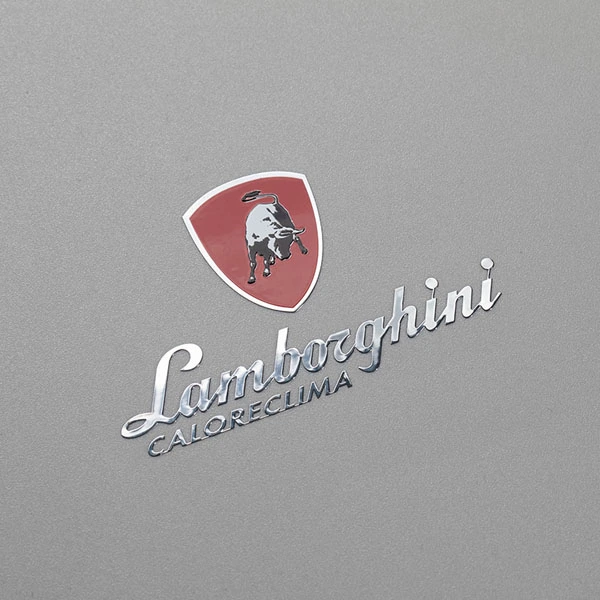 Logo résistant à la chaleur brillant en nickel