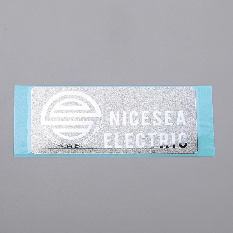 Autocollant logo argent chromé, étiquette en nickel avec adhésif 3M