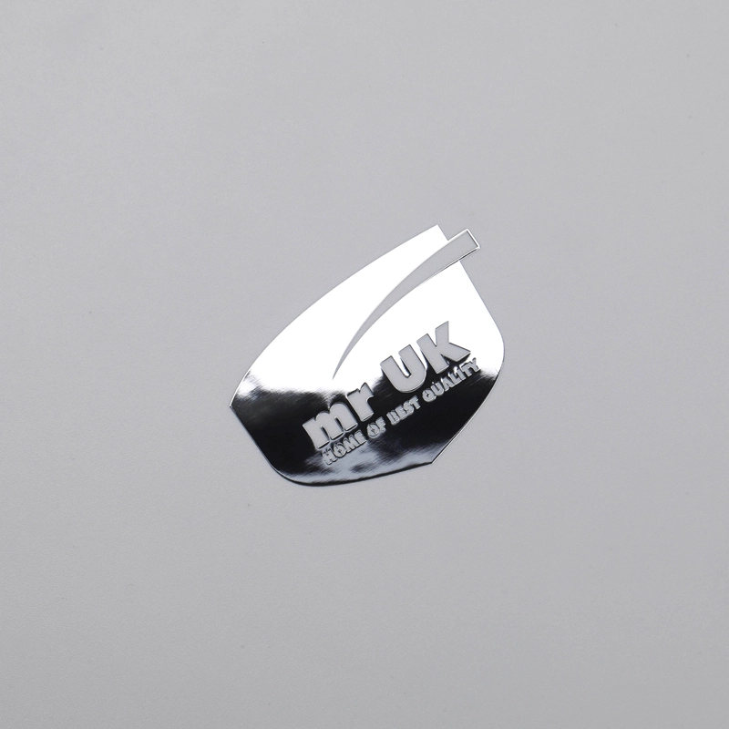 Logo d'emblème mince chromé brillant personnalisé avec adhésif 3M