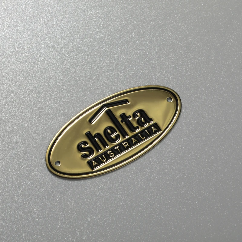 Plaque signalétique personnalisée en acier inoxydable, logo en laiton et aluminium