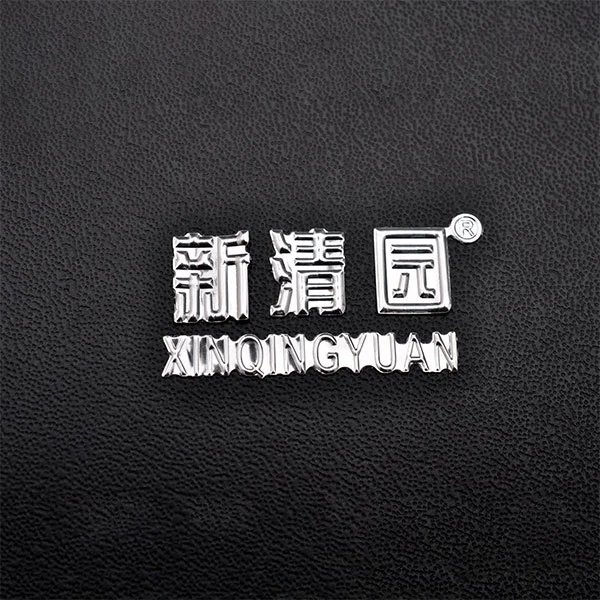 Étiquette de logo 3D en plastique souple