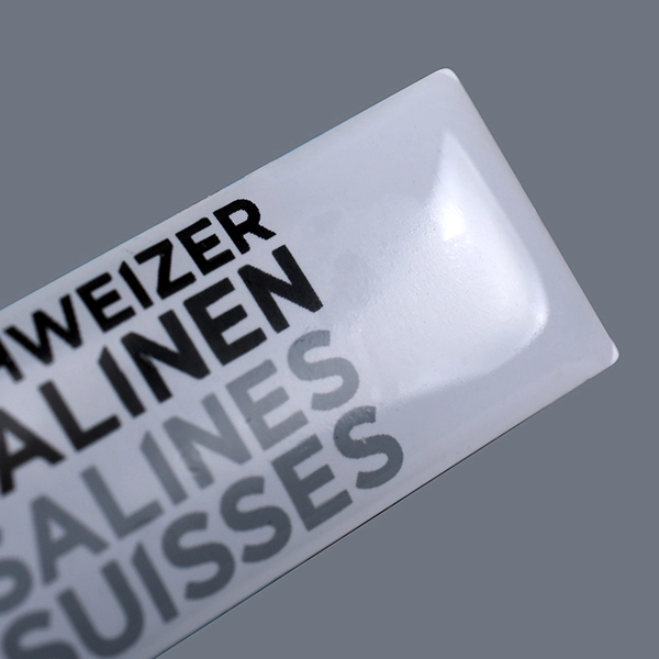 Autocollant en résine époxy résistant aux intempéries